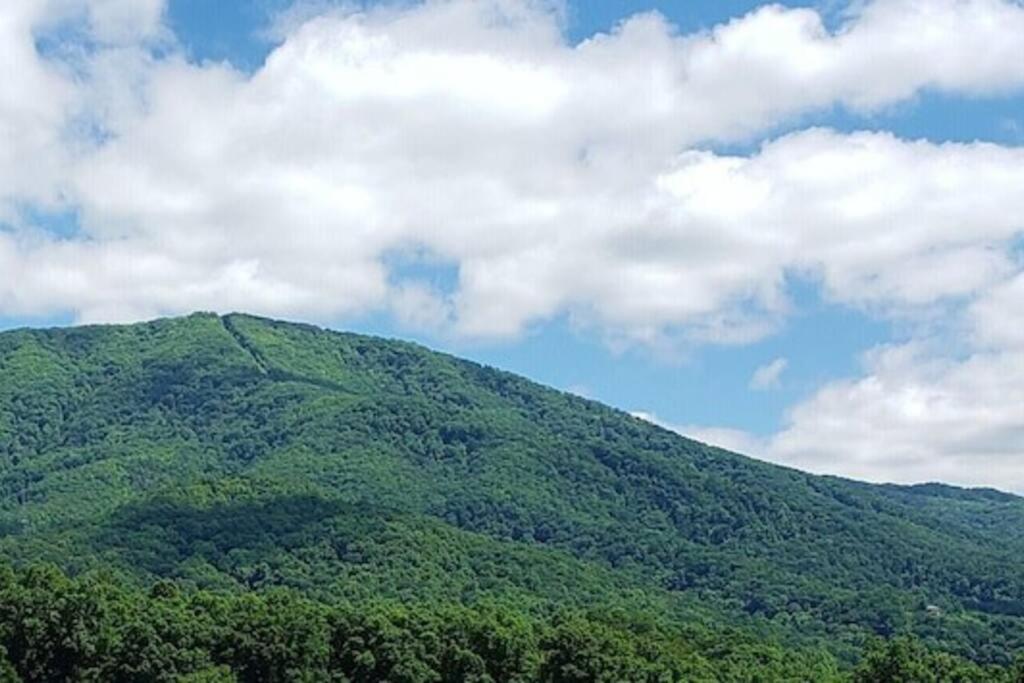 Moonlight Cottage - Your Romantic & Scenic Escape Sevierville Luaran gambar