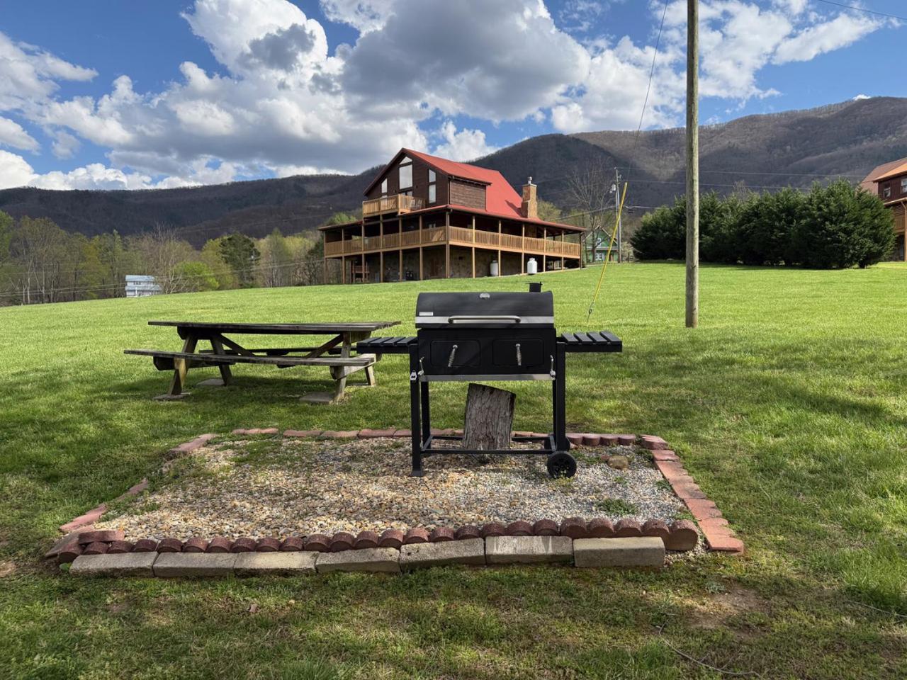 Moonlight Cottage - Your Romantic & Scenic Escape Sevierville Luaran gambar